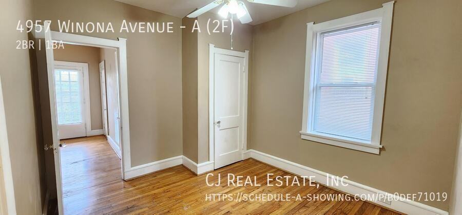 4957 Winona Ave - Photo 6 of 10