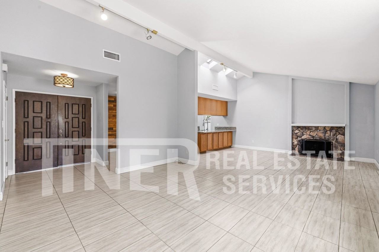 511 Lyndhurst Ave - Photo 7 of 26