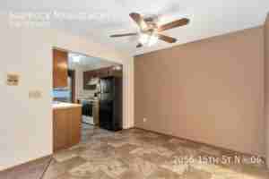 2056 15th St N #06 - Photo 3 of 9