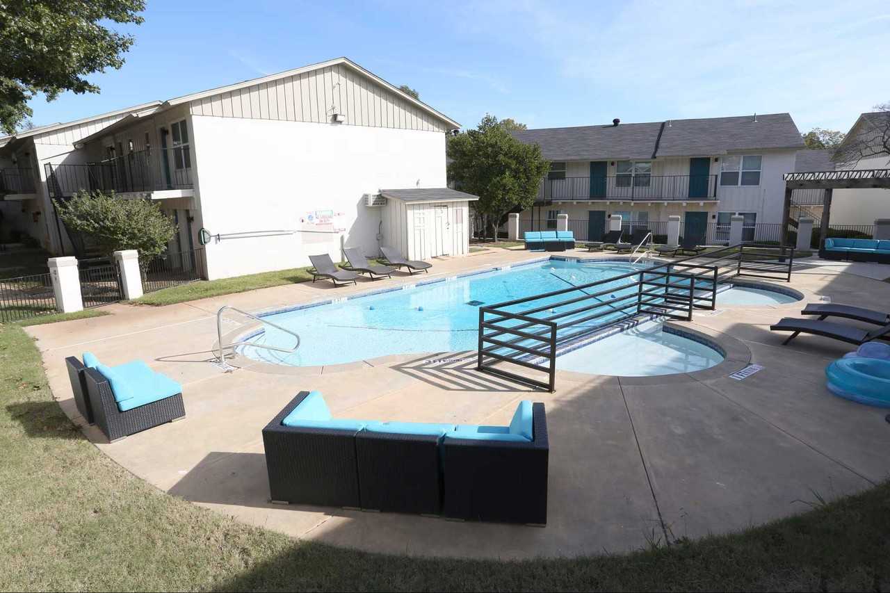 Bennett Pointe - Photo 6 of 20