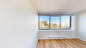 featured image of 2055 Sacramento St