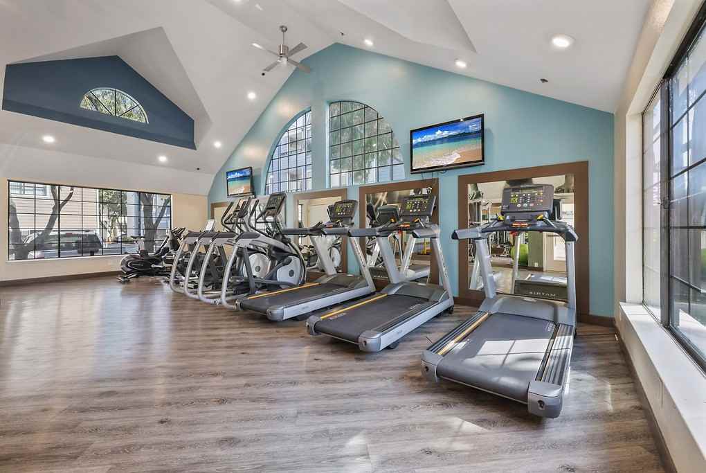 Lakeshore Landing - Photo 2 of 51