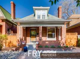 featured image of 3242 Alcott St