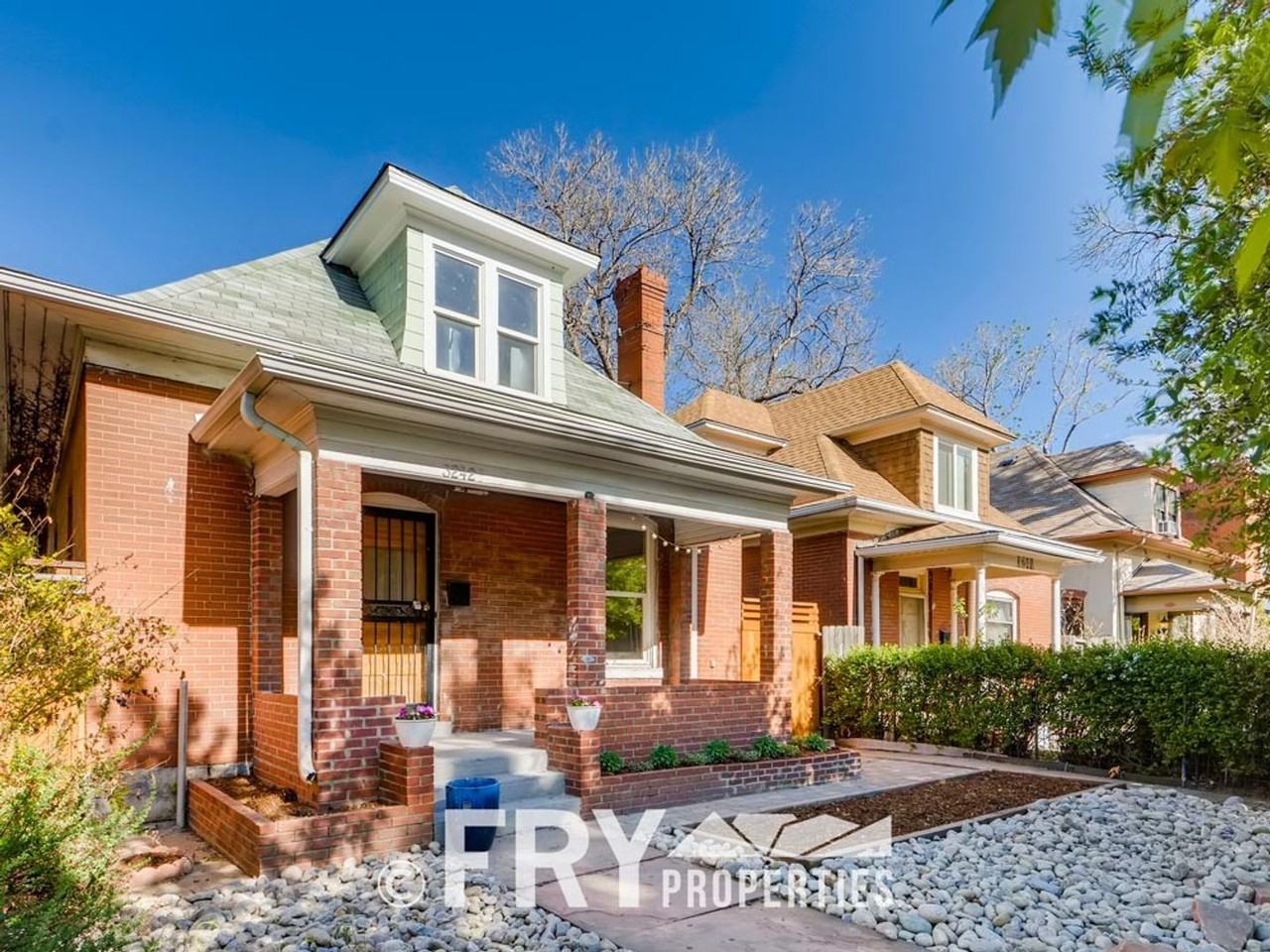 3242 Alcott St - Photo 3 of 27