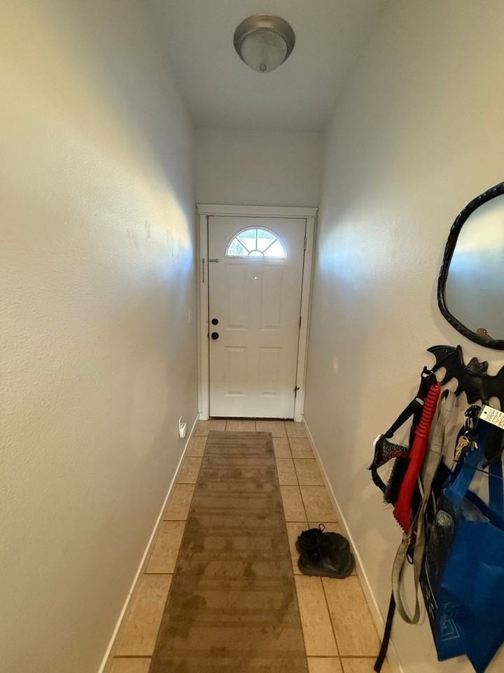 512 Ne Emerson Ave #3 - Photo 2 of 8