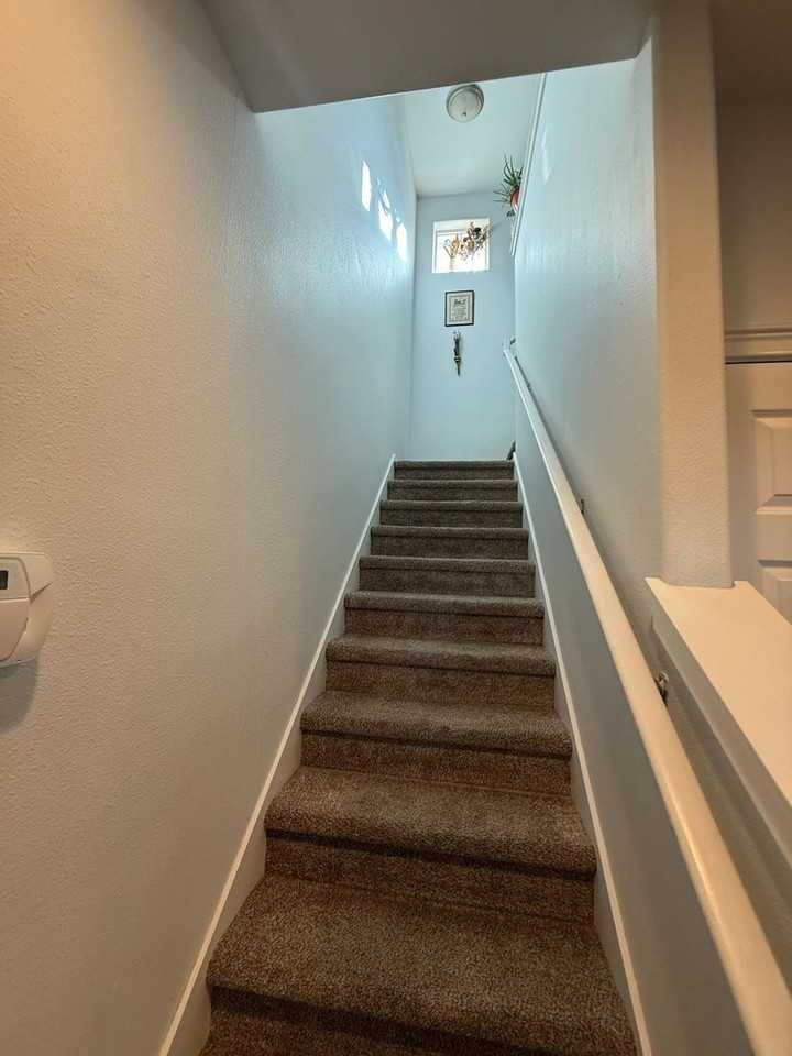 512 Ne Emerson Ave #3 - Photo 4 of 8