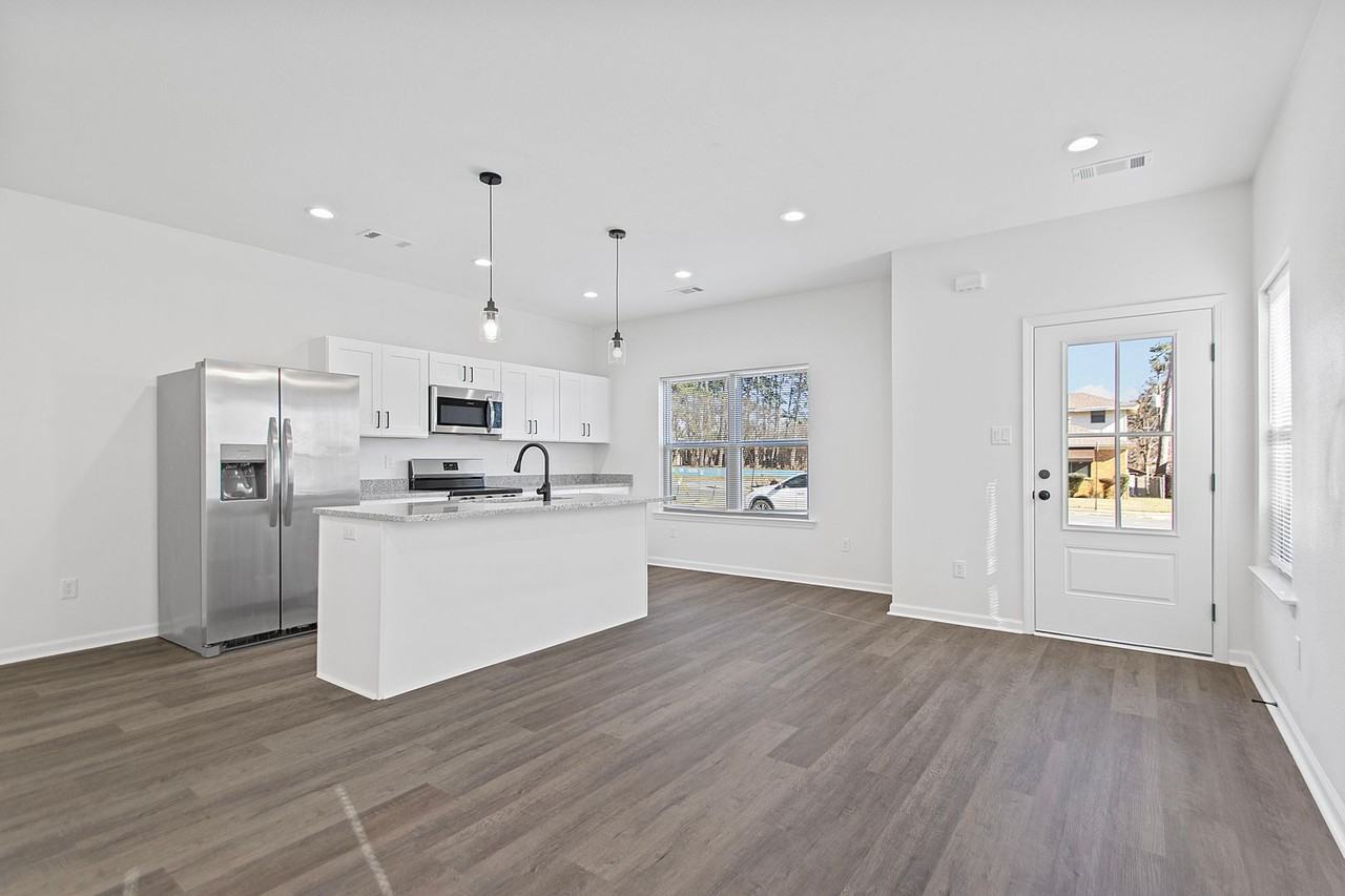 A St - Photo 7 of 41