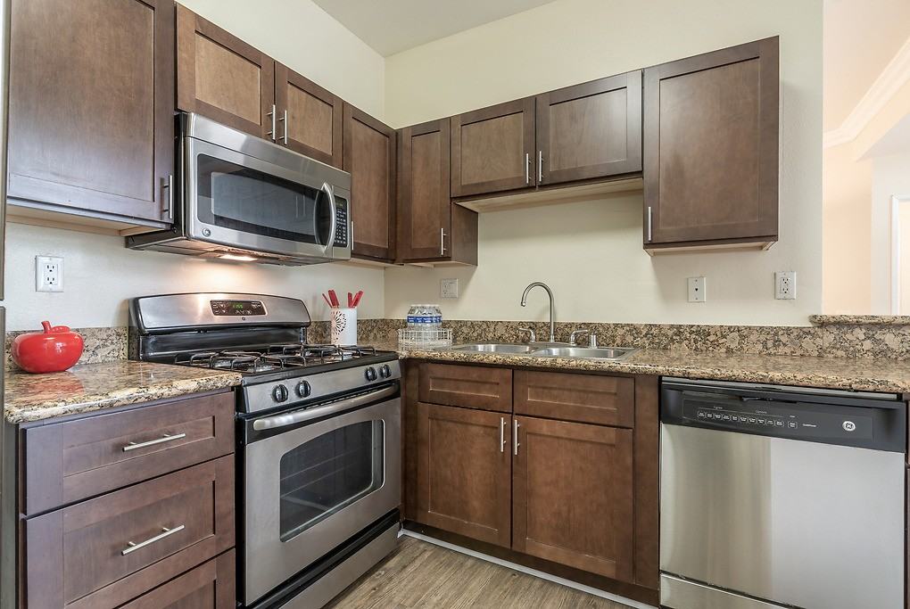 Regency at Encino - Photo 5 of 31