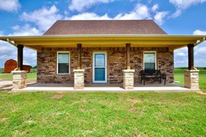 featured image of 2601 Fairview Rd