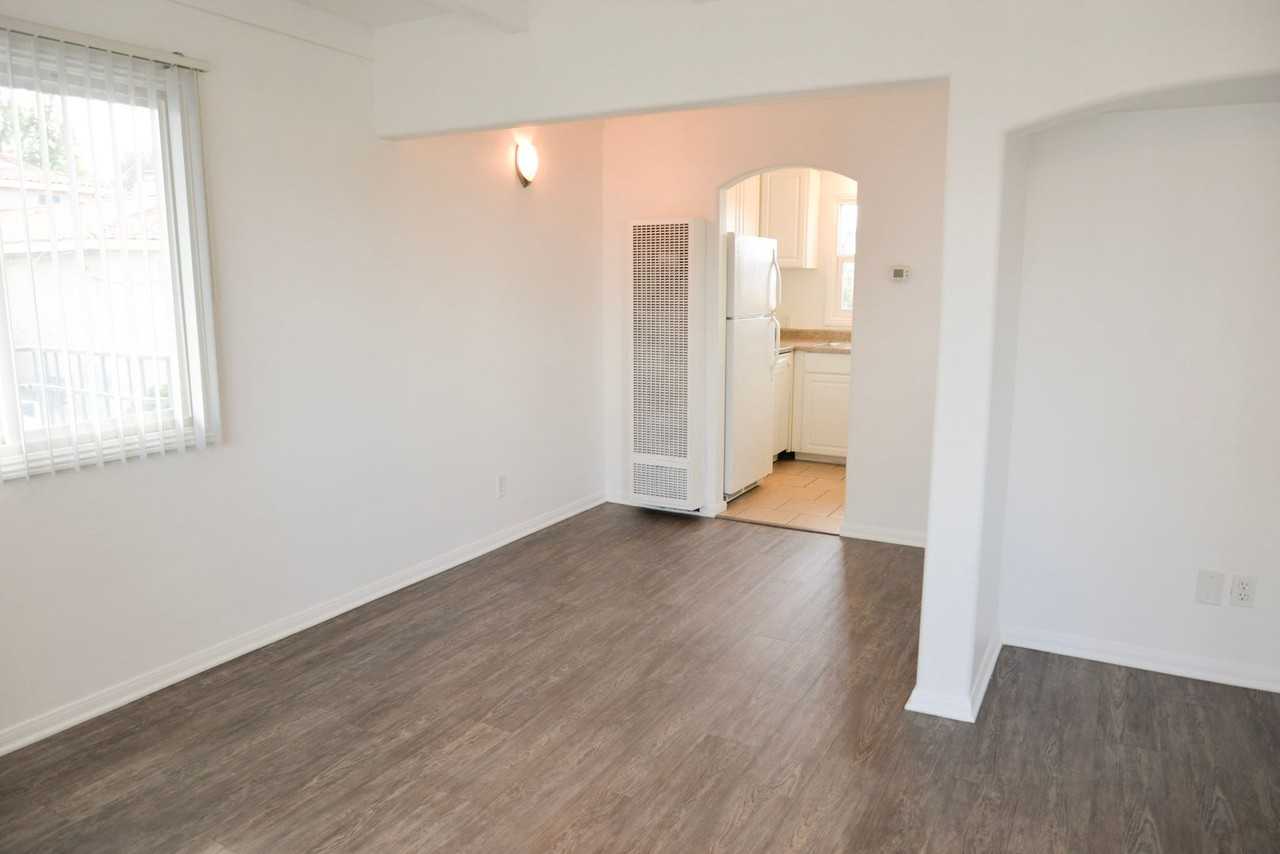 2601 S. El Camino Real - Photo 4 of 25