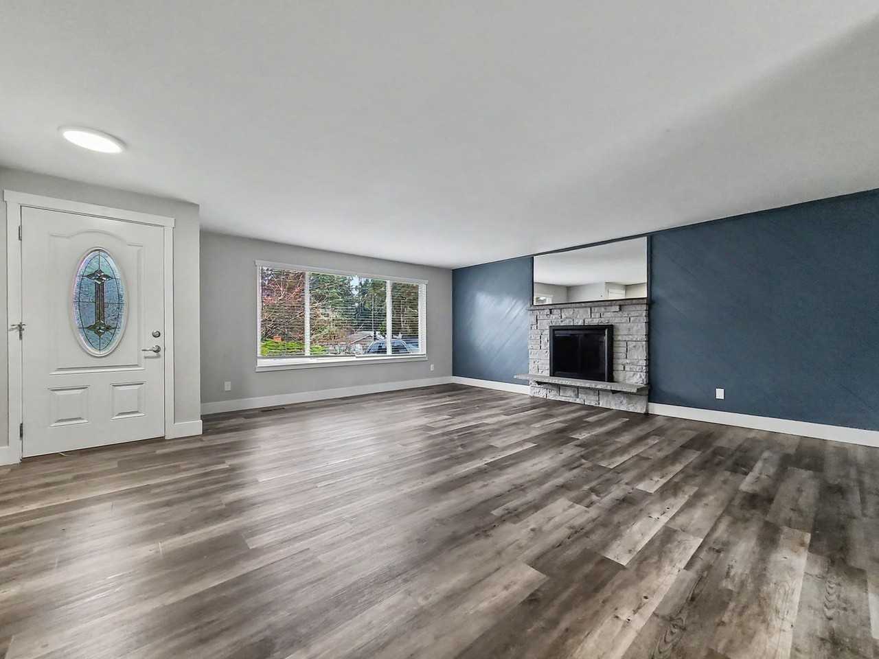 30205 7th Ave S - Photo 3 of 33