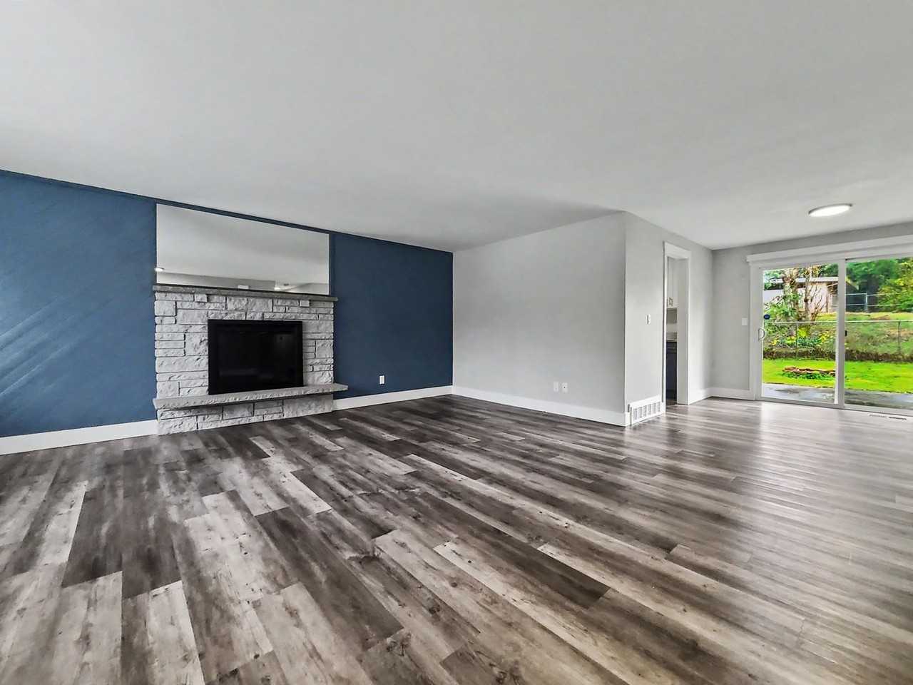 30205 7th Ave S - Photo 4 of 33