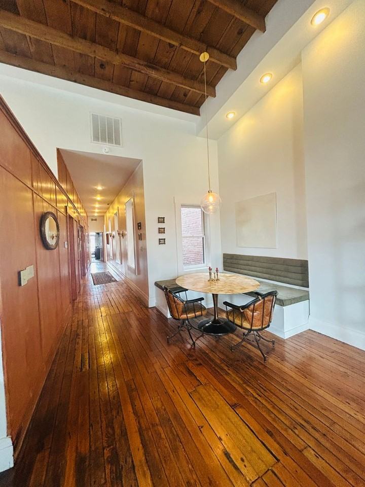 514 Madison Ave #300 - Photo 2 of 29