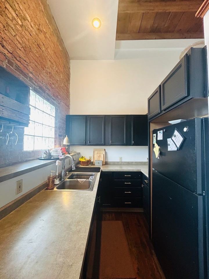 514 Madison Ave #300 - Photo 4 of 29