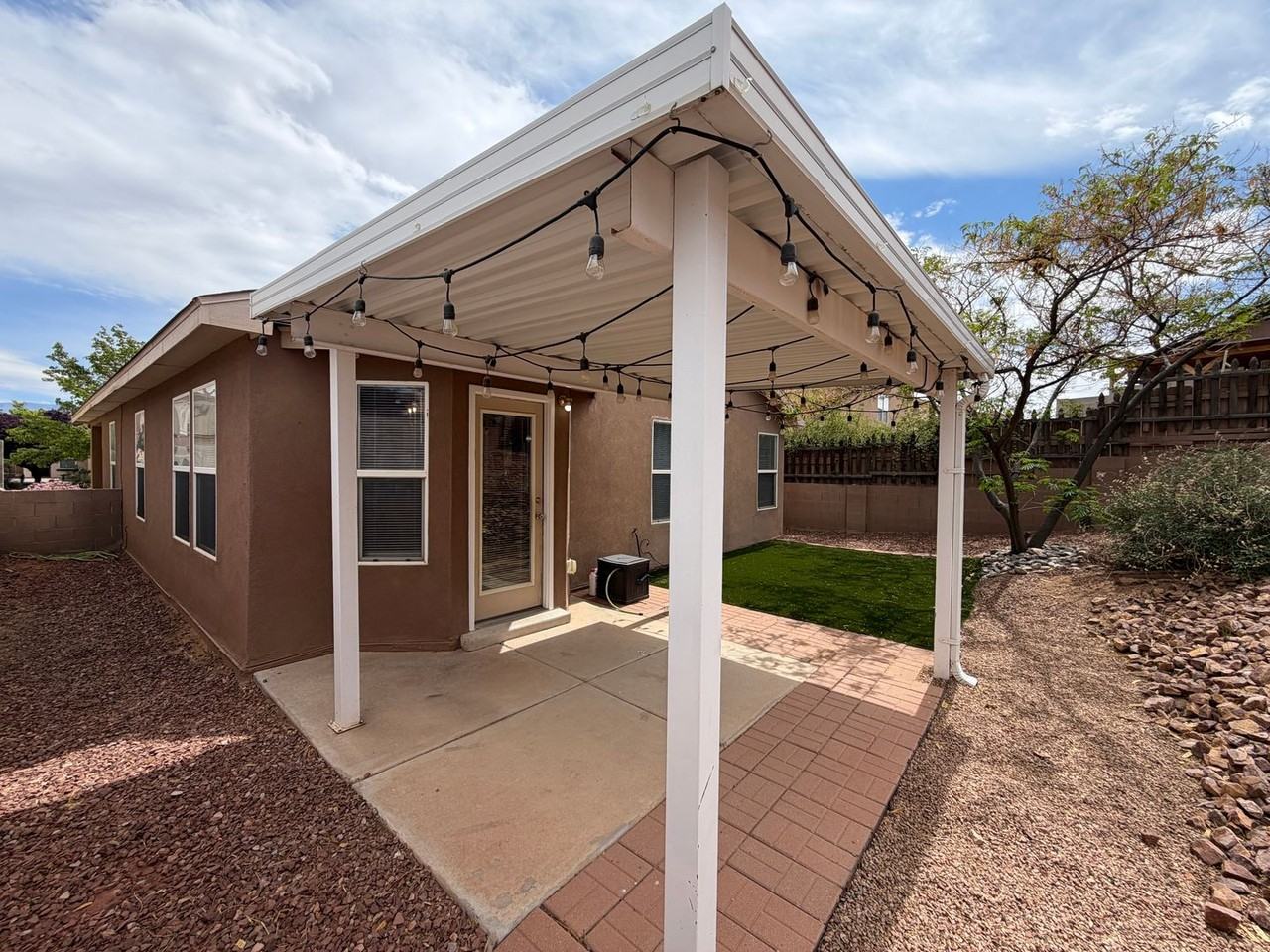 11015 Milky Way St Nw - Photo 5 of 28