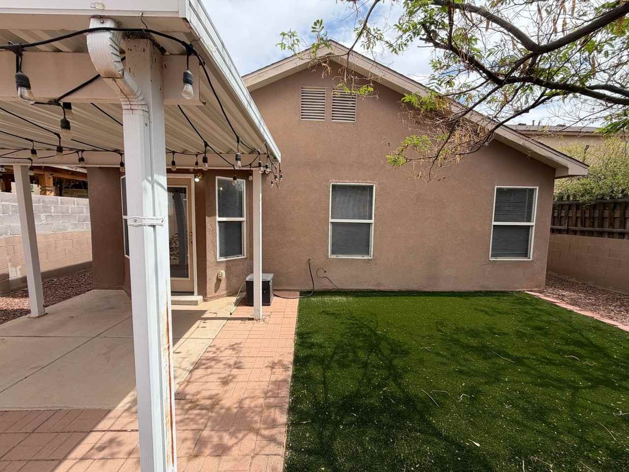 11015 Milky Way St Nw - Photo 6 of 28