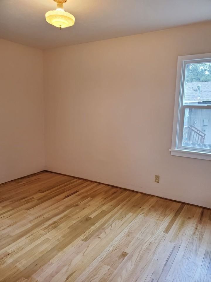 1317 E 38th Ave - Photo 5 of 13