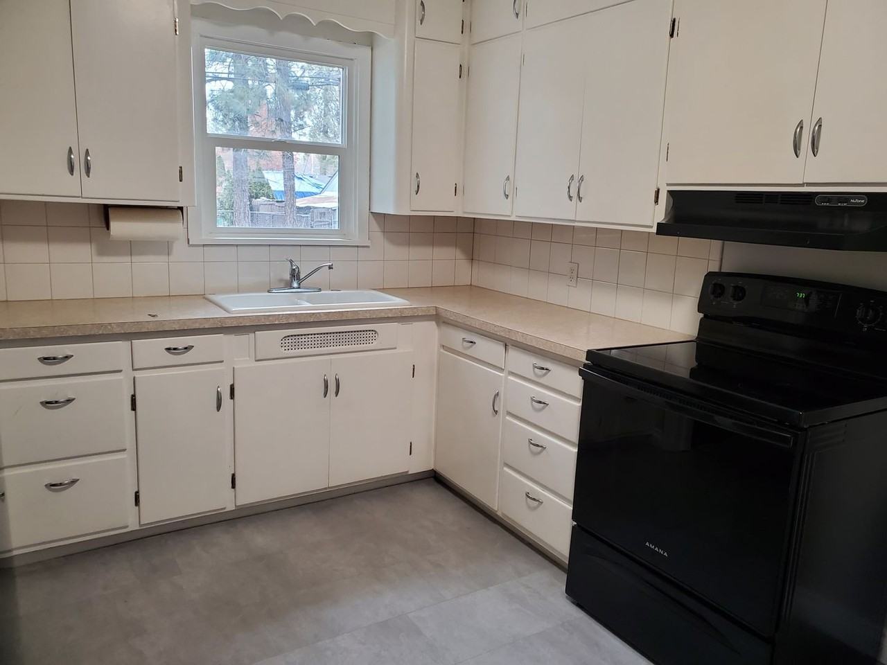 1317 E 38th Ave - Photo 6 of 13