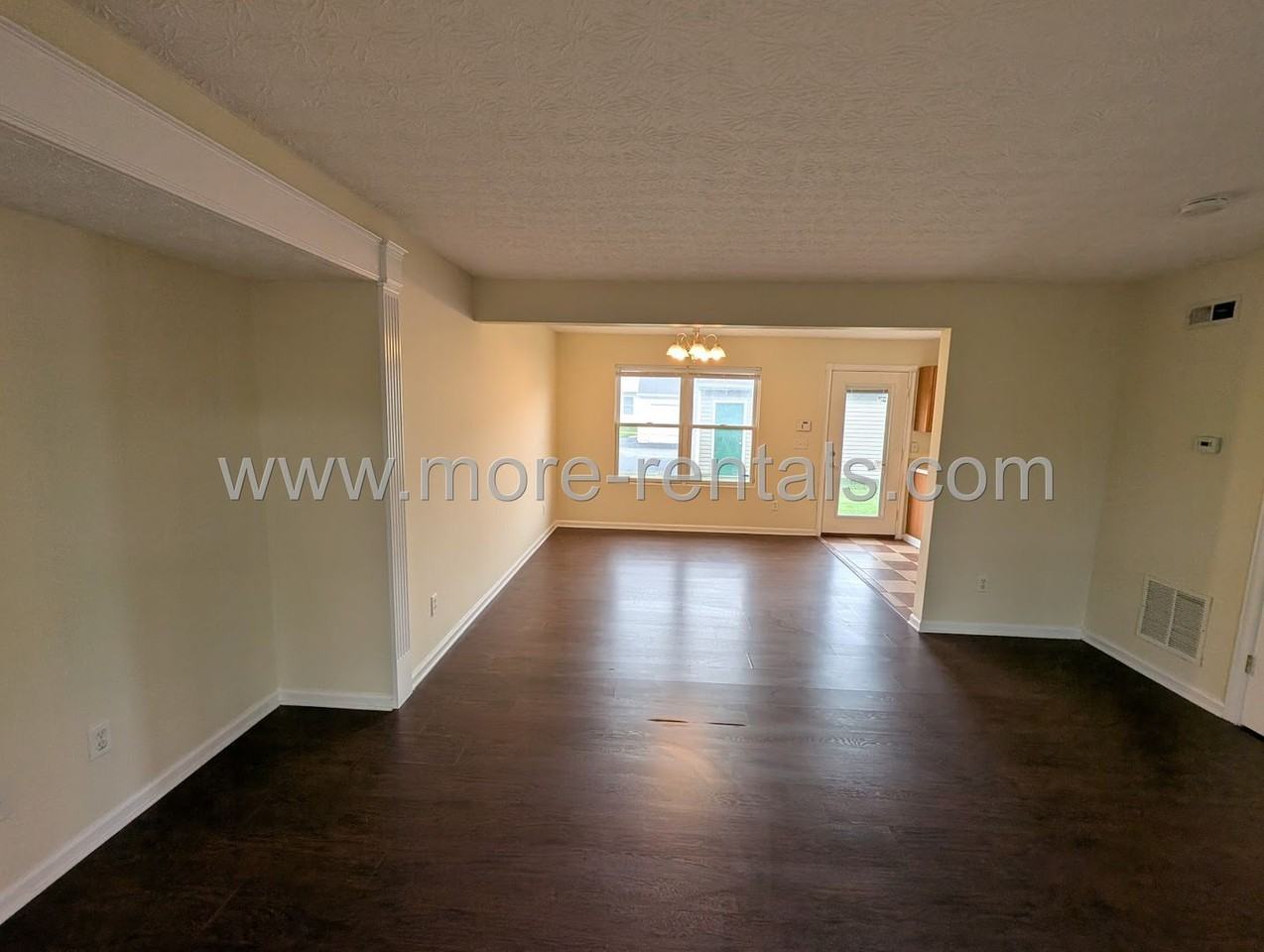 3824 Revolutionary Dr - Photo 4 of 18