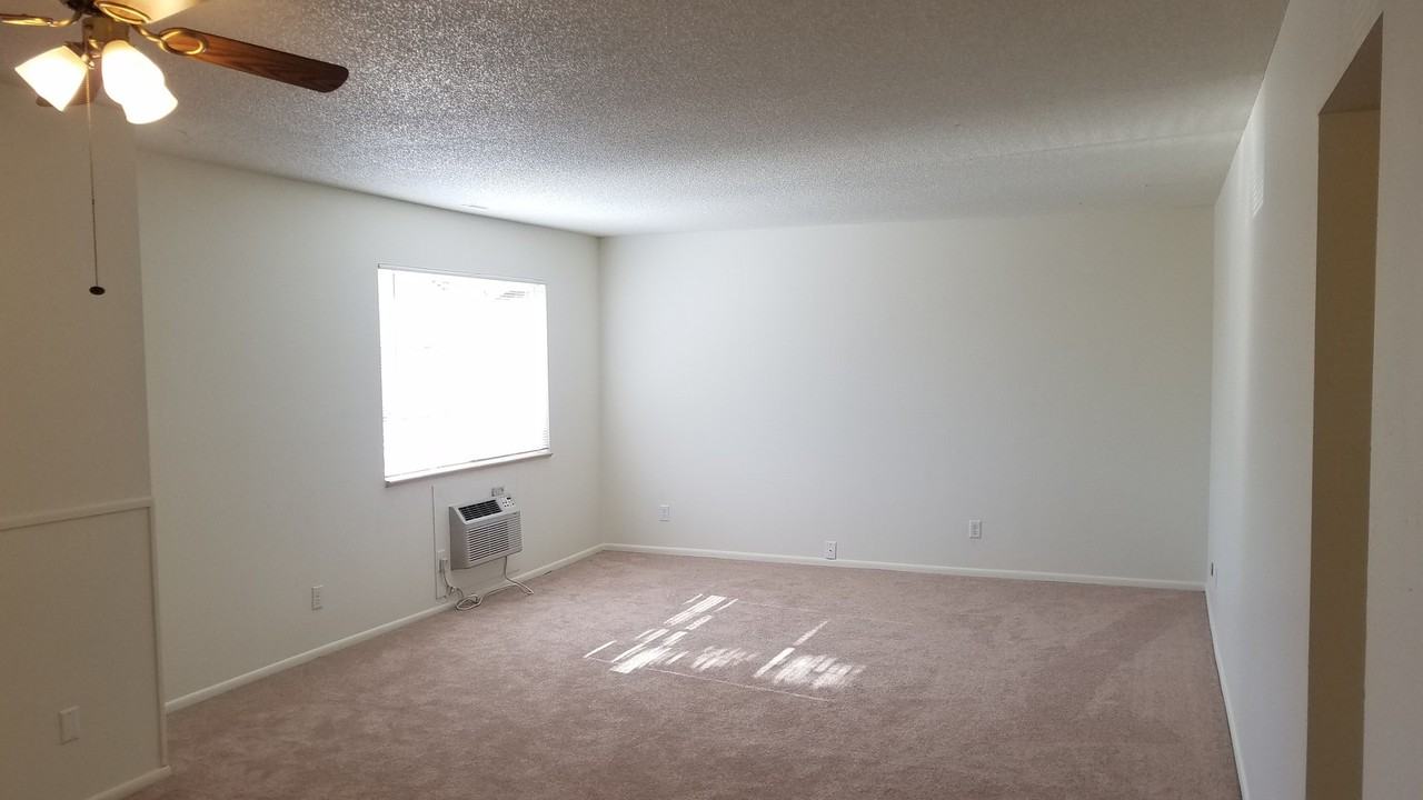 1708 Sawyer Way #271 - Photo 5 of 10