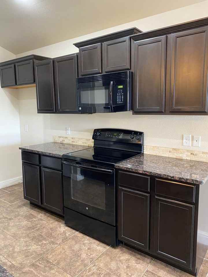 900 E 96th St - Photo 5 of 18