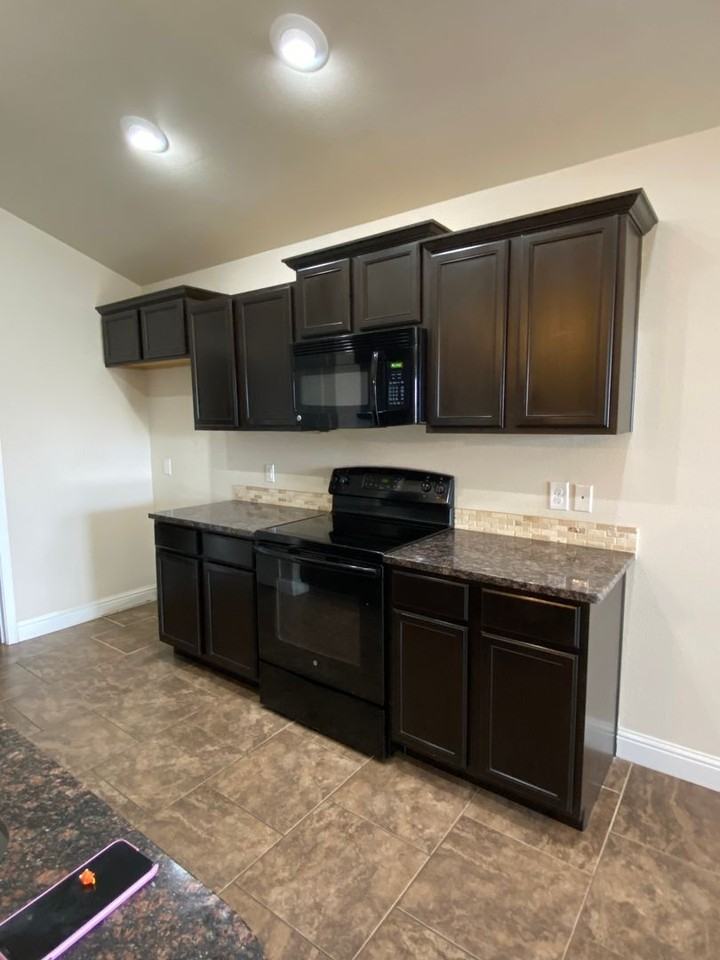 900 E 96th St - Photo 6 of 18