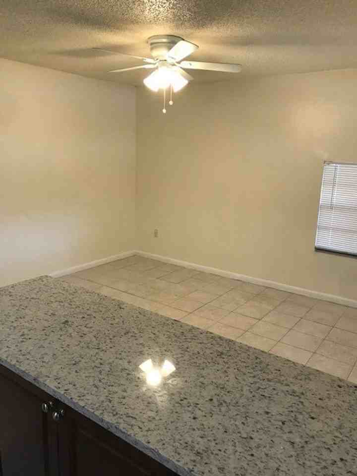 21726 Us Highway 27 #A - Photo 3 of 5