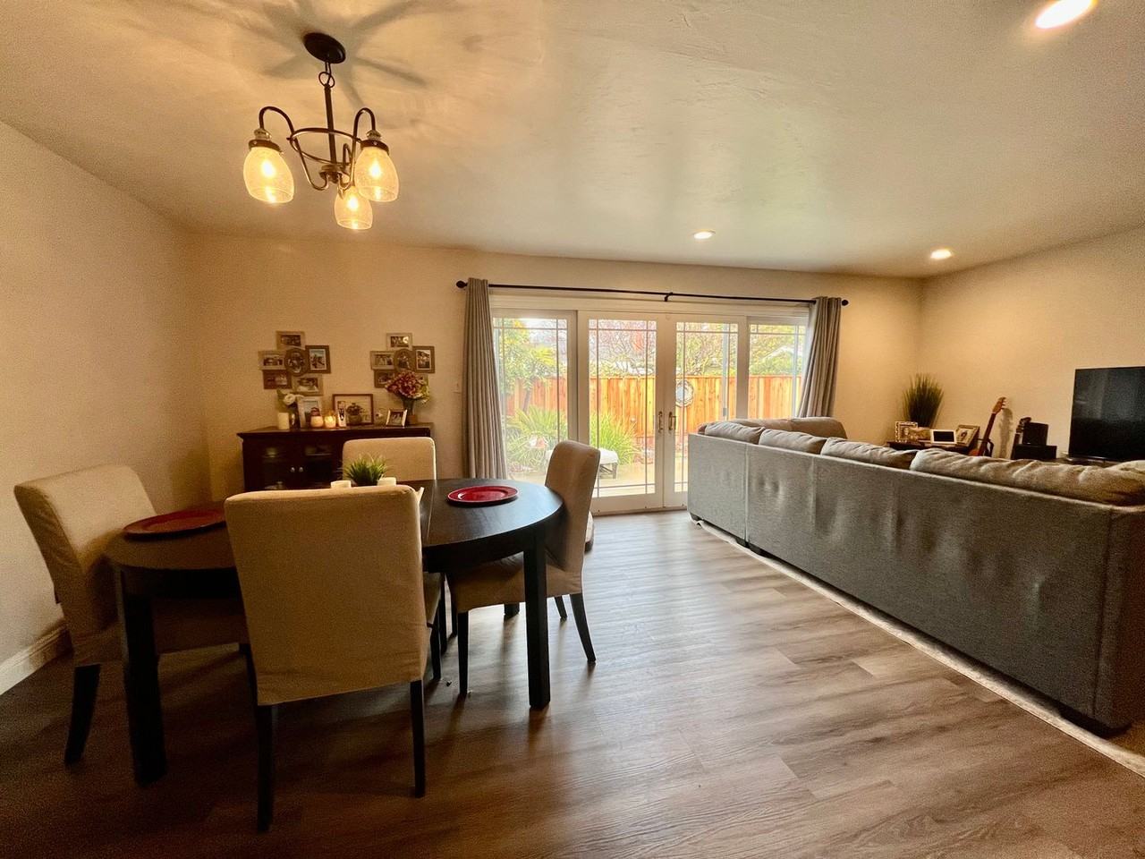 1495 Patio Dr - Photo 6 of 23