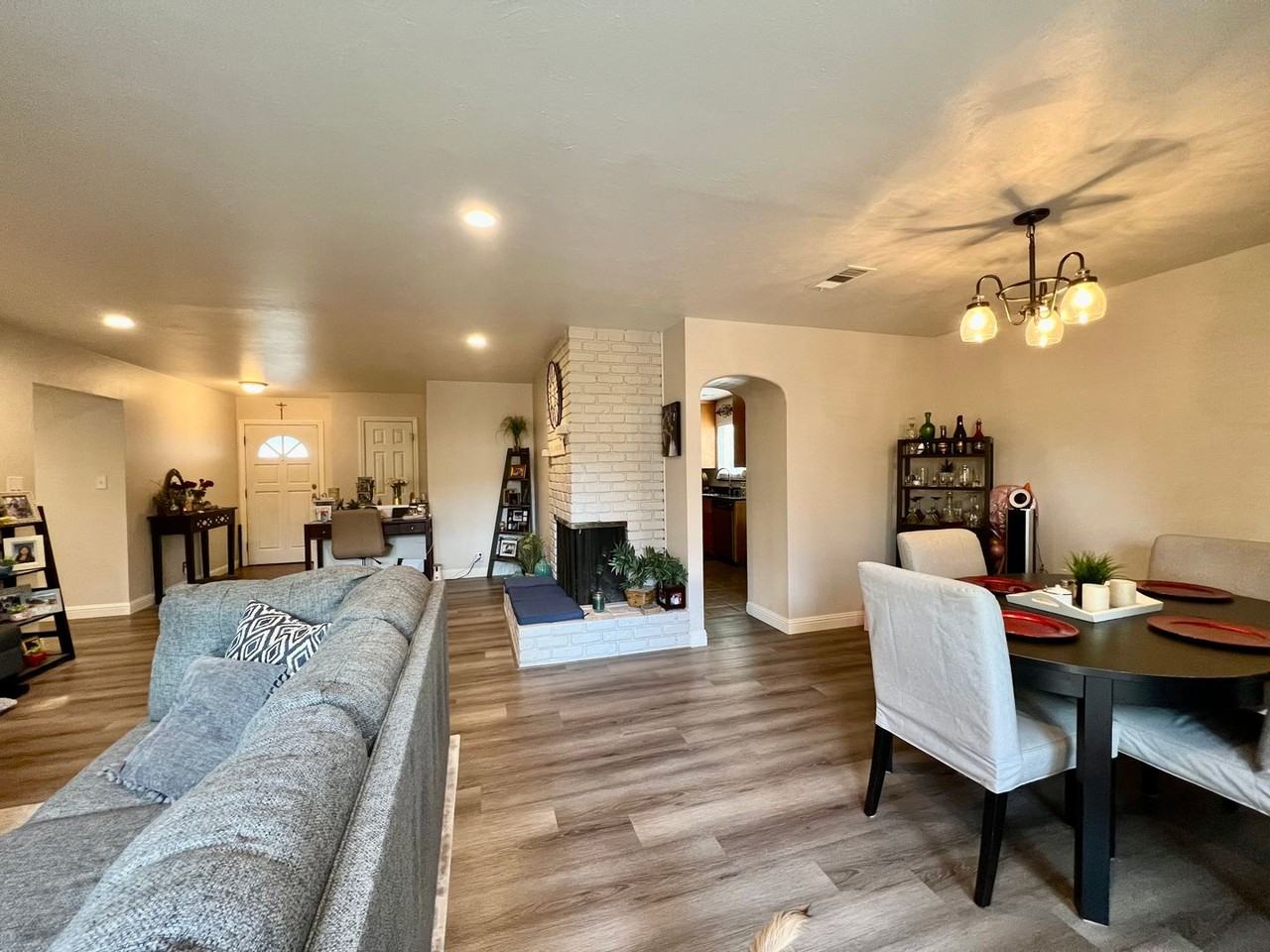 1495 Patio Dr - Photo 7 of 23