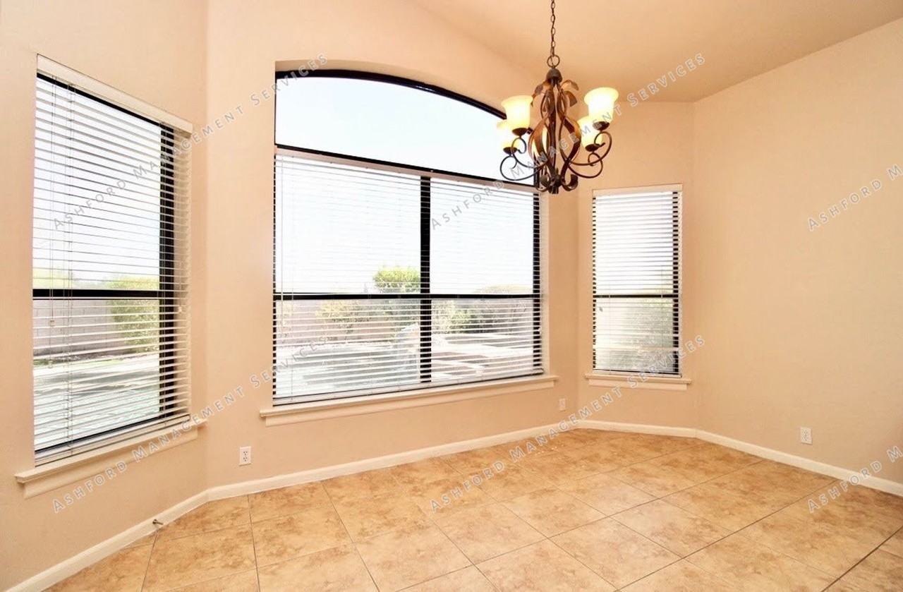 12389 E Lupine Ave - Photo 6 of 25