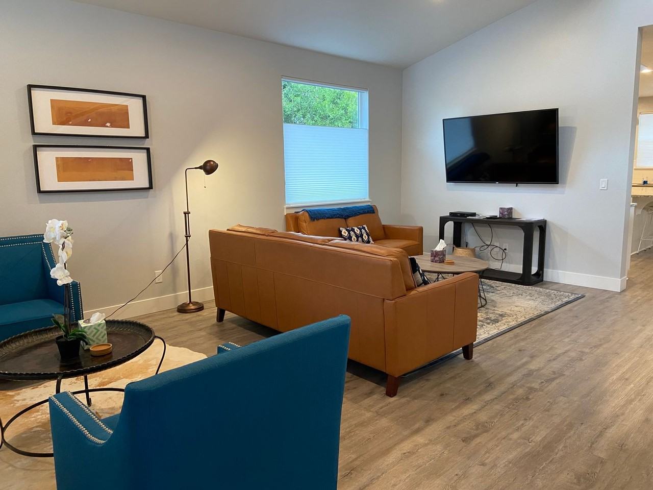 1332 Wasco St - Photo 6 of 15