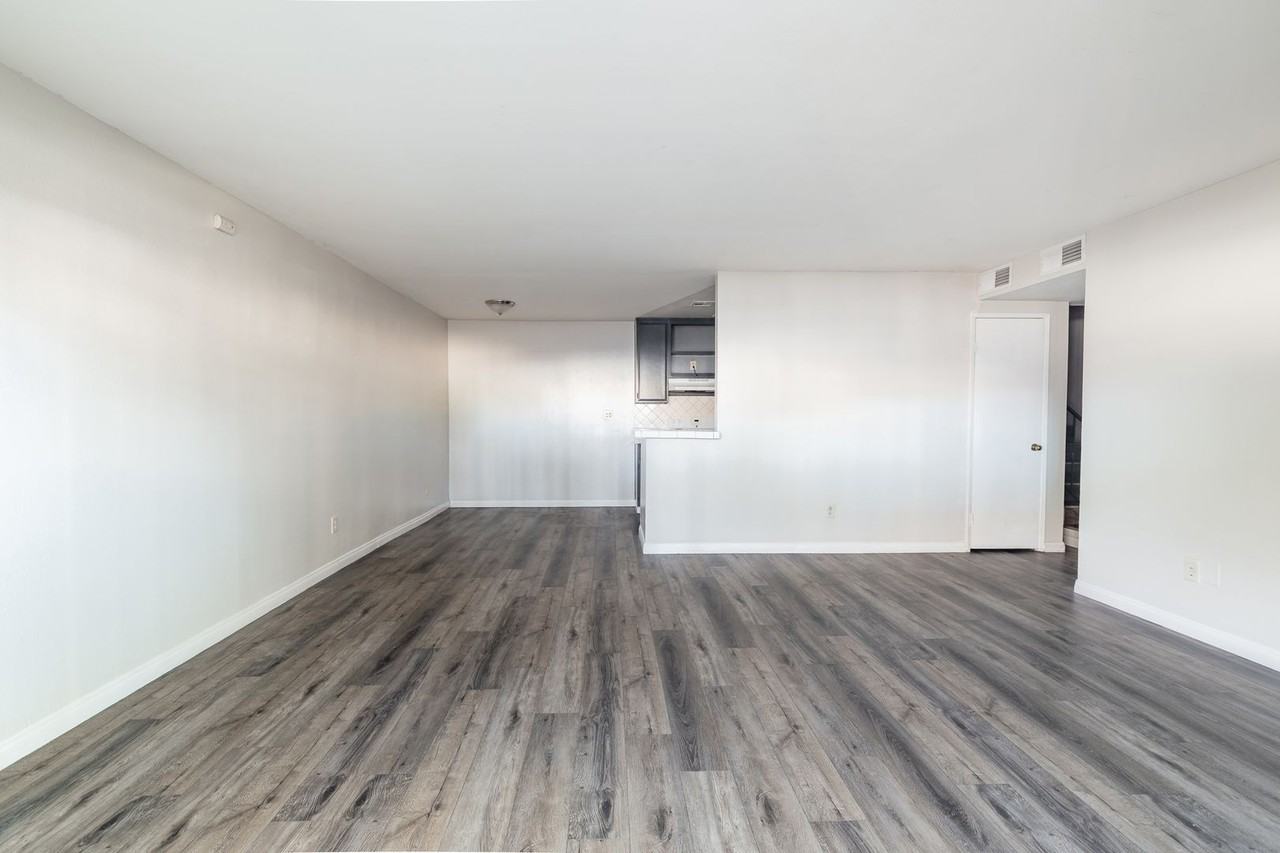 2300 S Hacienda Blvd #G4 - Photo 5 of 32