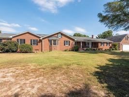 featured image of 14101 Ramblewood Dr