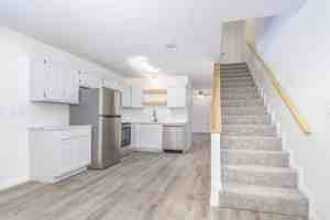 featured image of 3 Amanda #3A