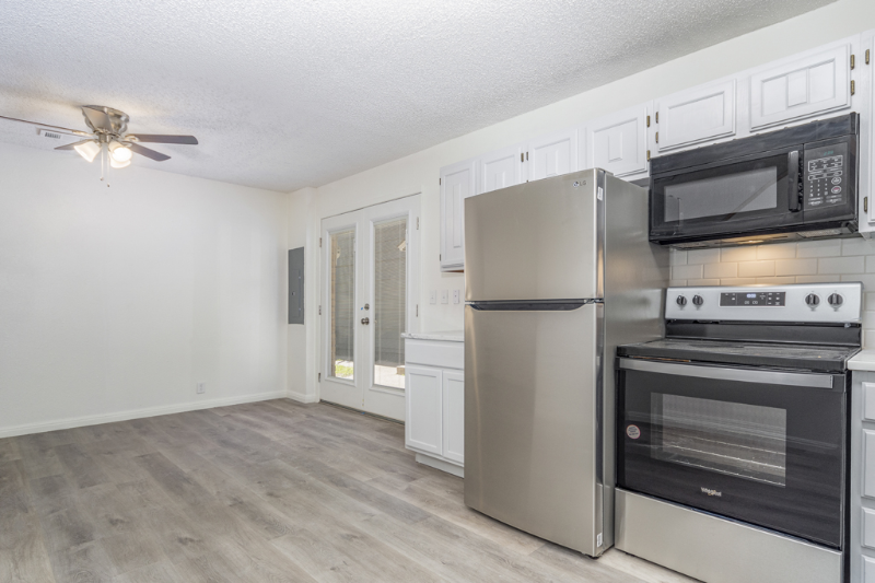 3 Amanda #3A - Photo 3 of 19