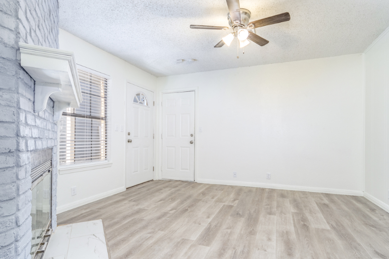 3 Amanda #3A - Photo 6 of 19