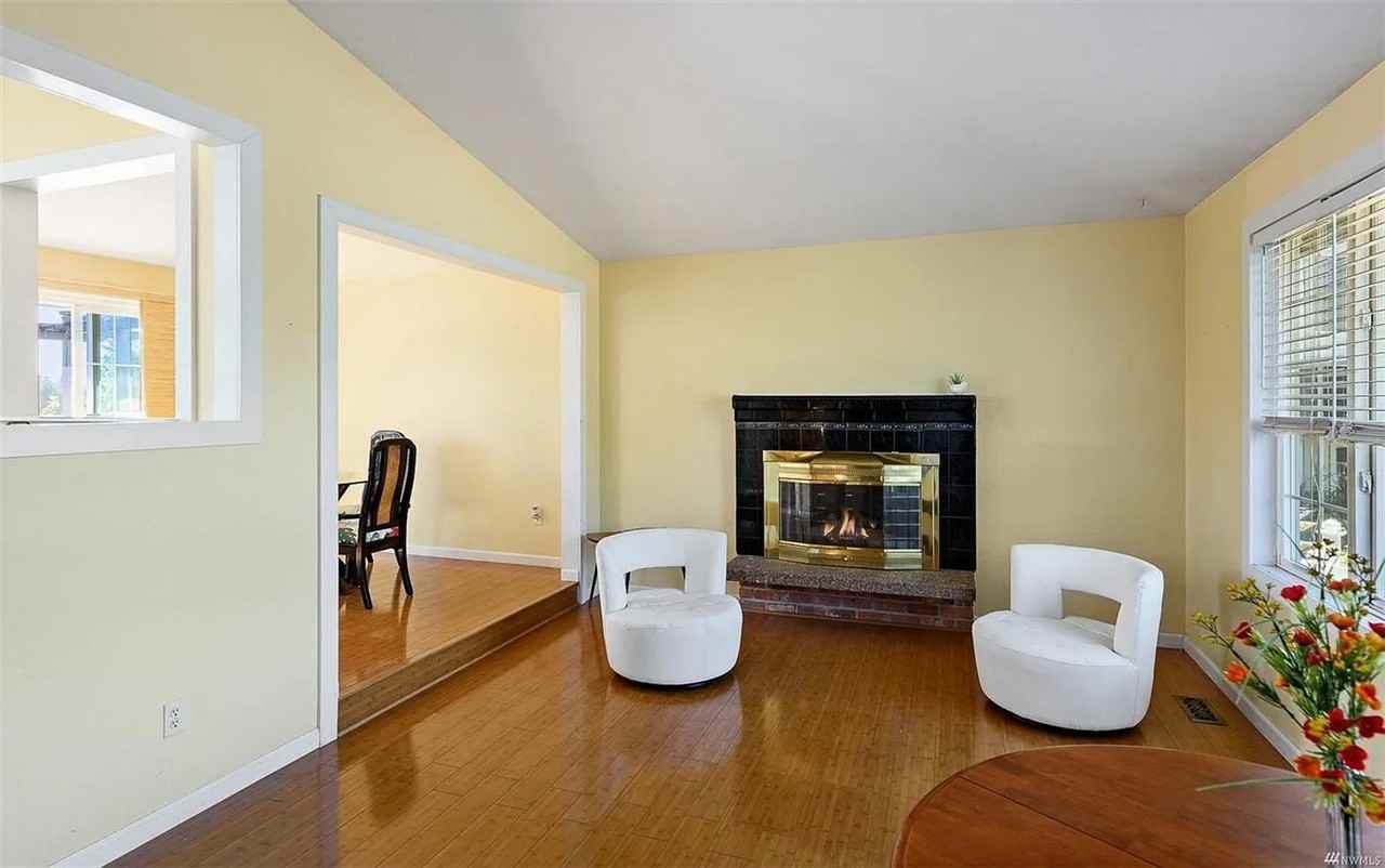 3508 208th Pl Sw - Photo 4 of 17