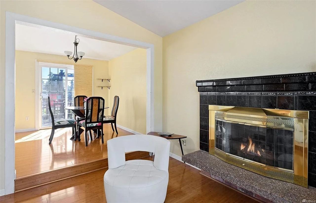 3508 208th Pl Sw - Photo 5 of 17