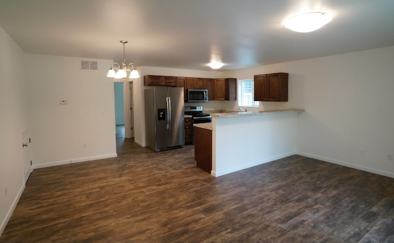 3915 Tanada Rd #B - Photo 3 of 13