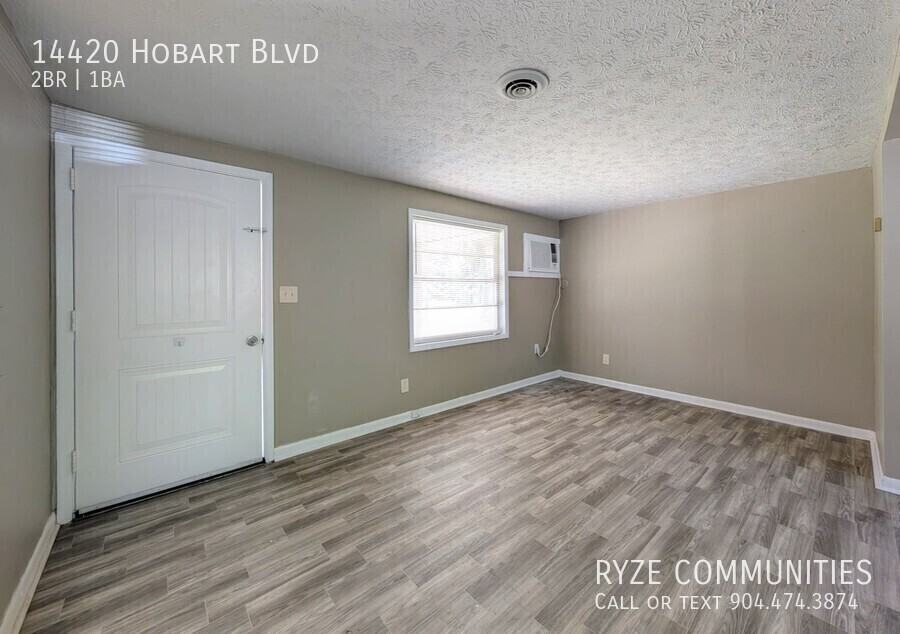 HOBART & - Photo 6 of 18