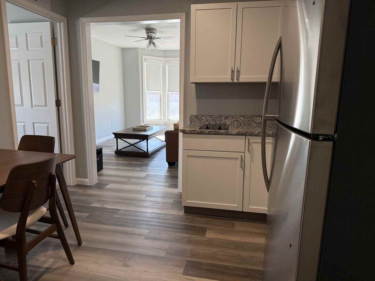 19 1/2 S Jefferson Ave - Photo 2 of 7