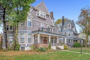 1856 E 89th St #302 - Photo 1 of 1