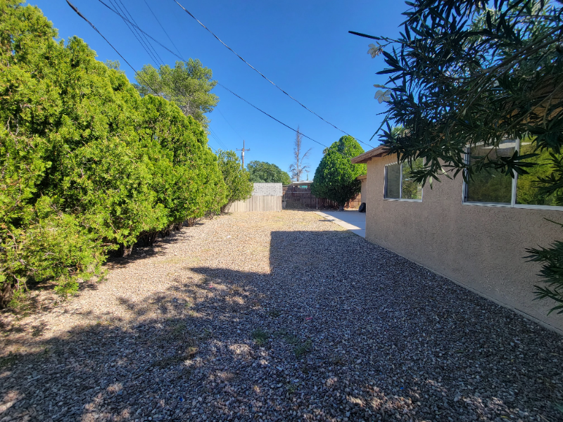 3947 E Drexel Rd - Photo 6 of 15