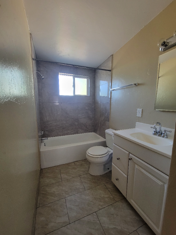 3947 E Drexel Rd - Photo 7 of 15