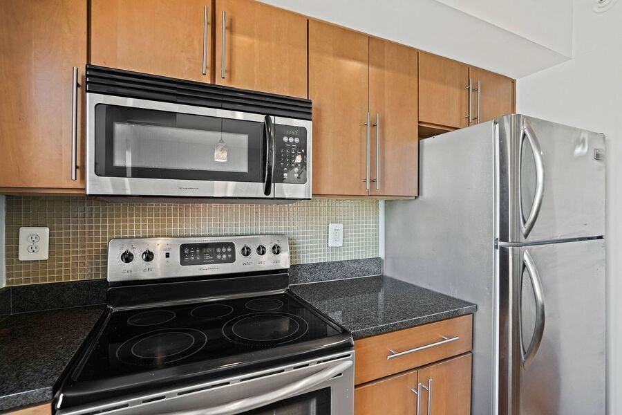 420 16th St Se #309 - Photo 6 of 29