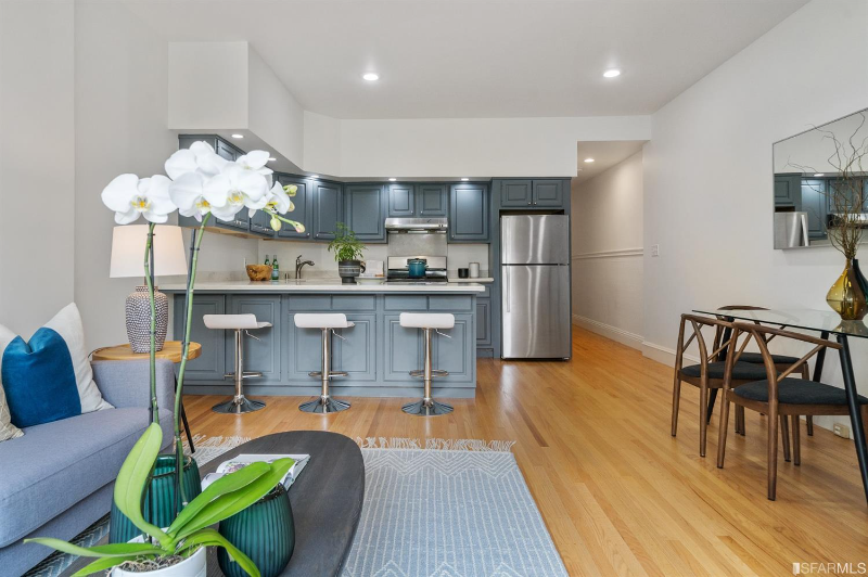 3177 California St - Photo 3 of 19