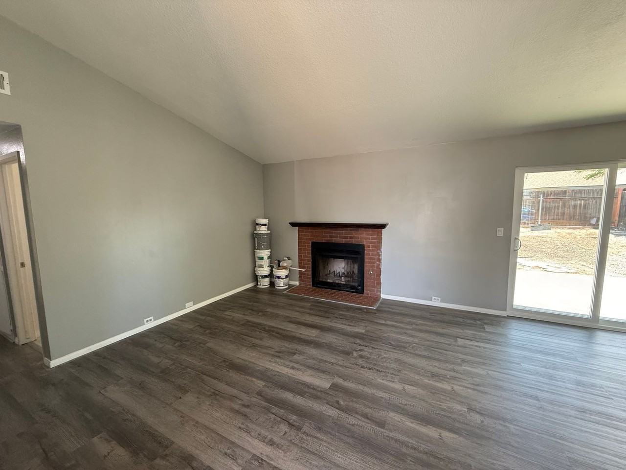 44466 Meadow Grove St - Photo 7 of 22