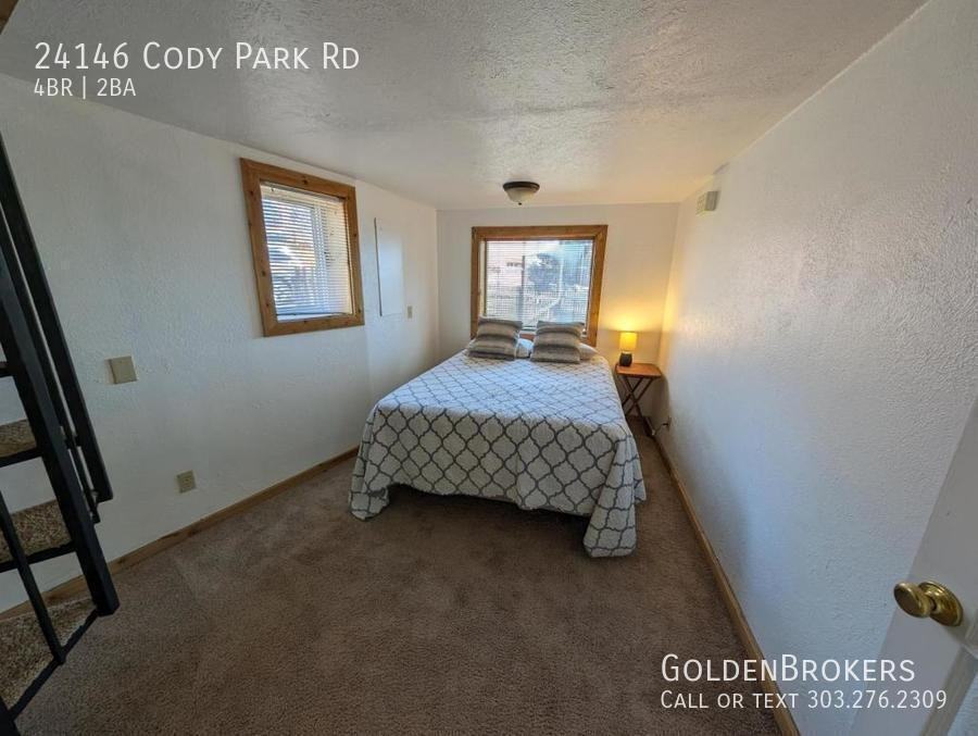 24146 Cody Park Rd - Photo 7 of 48