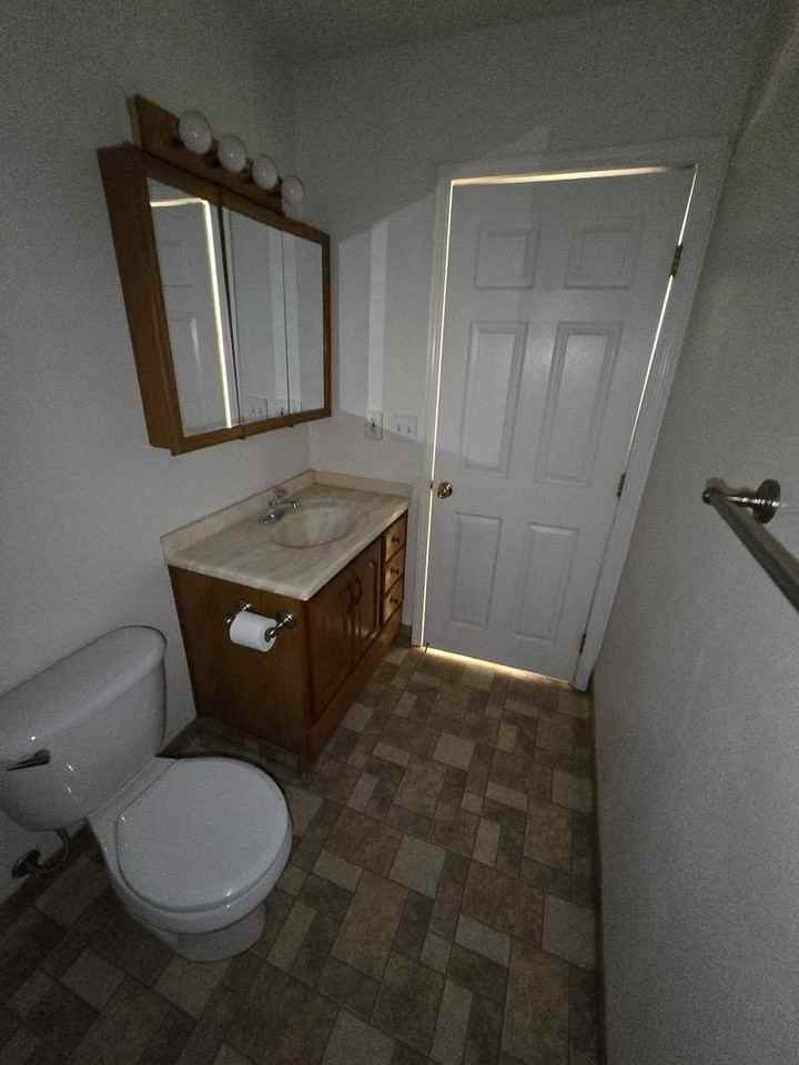 1620 Mayo St - Photo 7 of 15