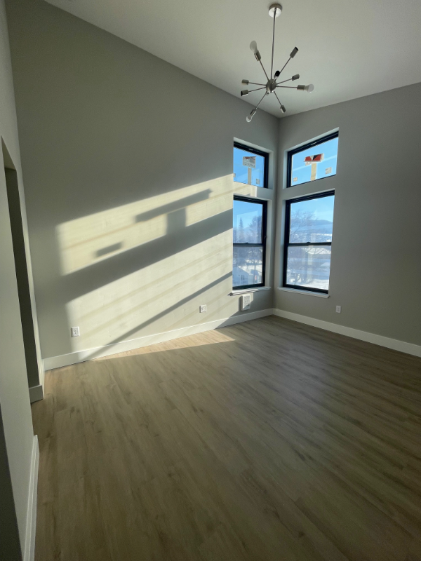 1910 Strand Ave #101 - Photo 7 of 20